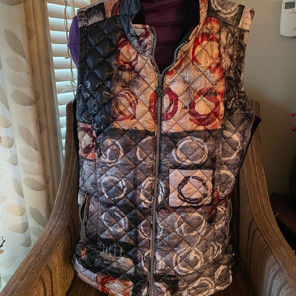 Stylish Dolcezza Quilted Women's Vest